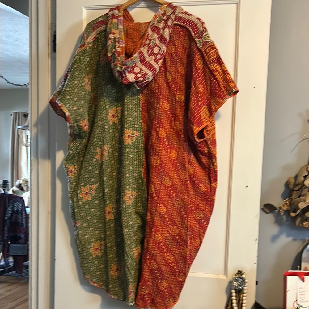 Kantha Bae Peacemaker Hoodie - Picture 12 of 16